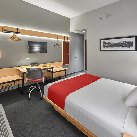 City Express By Marriott Saltillo Sur Extérieur photo