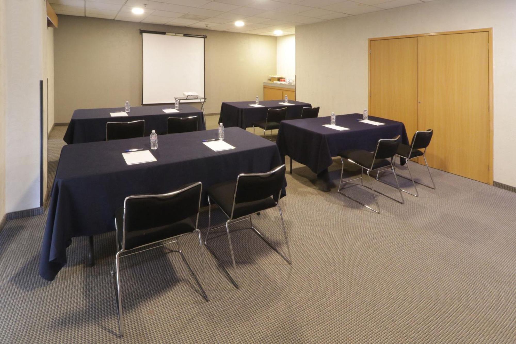 City Express By Marriott Saltillo Sur Extérieur photo
