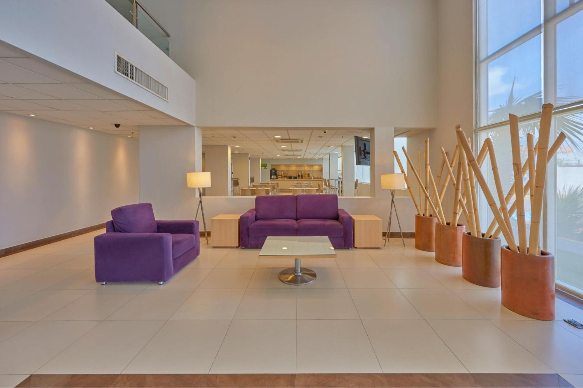 City Express By Marriott Saltillo Sur Extérieur photo