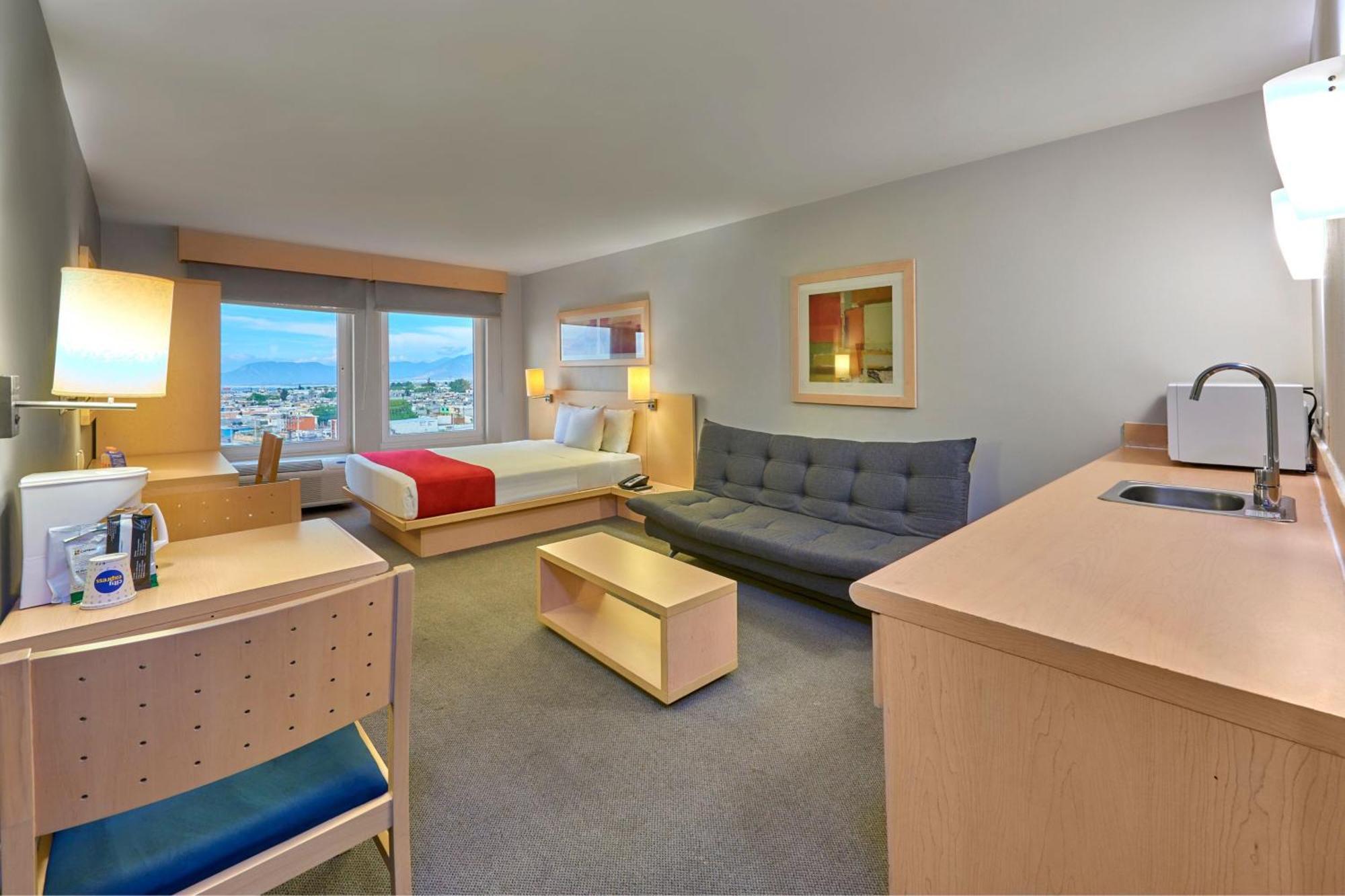City Express By Marriott Saltillo Sur Extérieur photo
