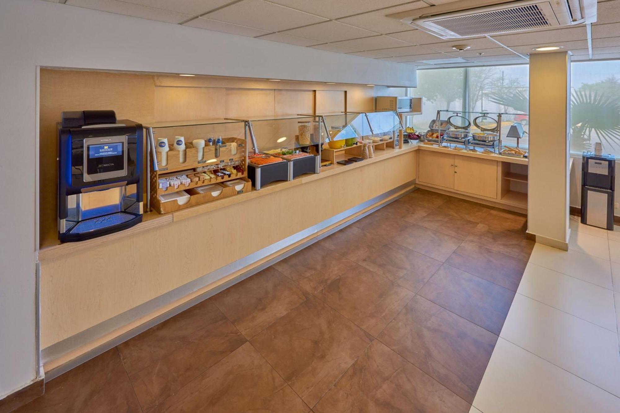 City Express By Marriott Saltillo Sur Extérieur photo