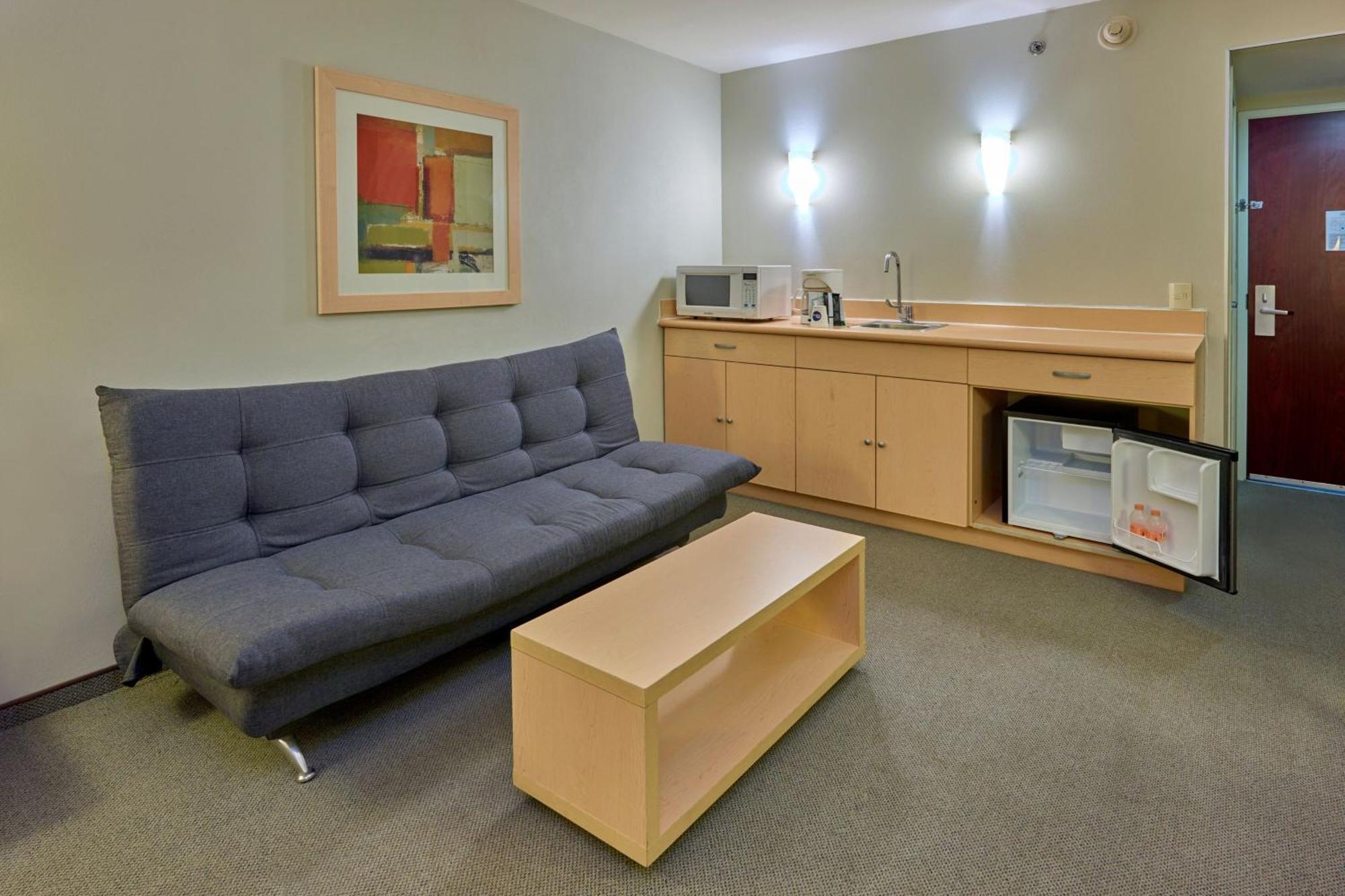 City Express By Marriott Saltillo Sur Extérieur photo