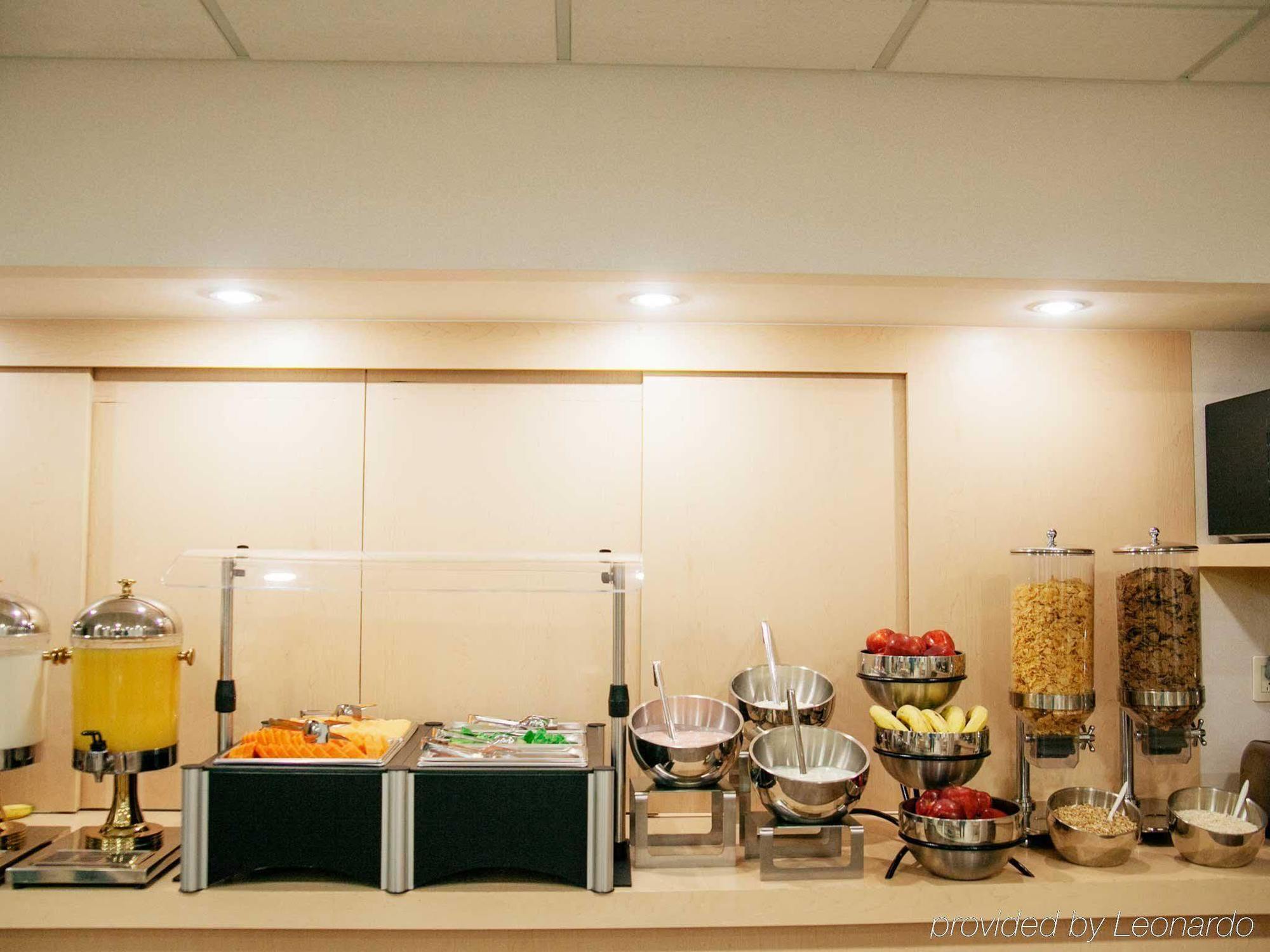 City Express By Marriott Saltillo Sur Extérieur photo